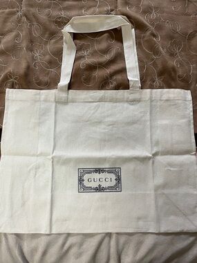 Gucci Logo oversized cotton shopping tote bag - NWOT and Authentic